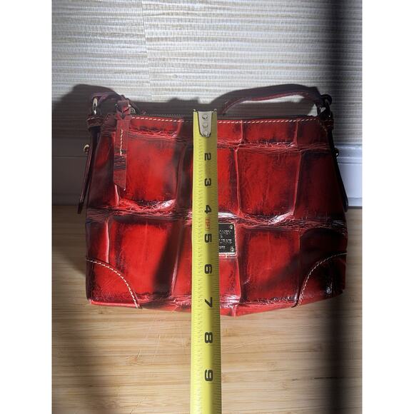 Dooney and Bourke Red Crocodile Print Shoulder bag - Picture 11 of 12